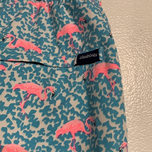 CHUBBIES MENS DOMINGOS ARE FOR FLAMINGOS SWIM TRUNKS PINK BLUE XXL 7” INSEAM - Picture 5 of 6